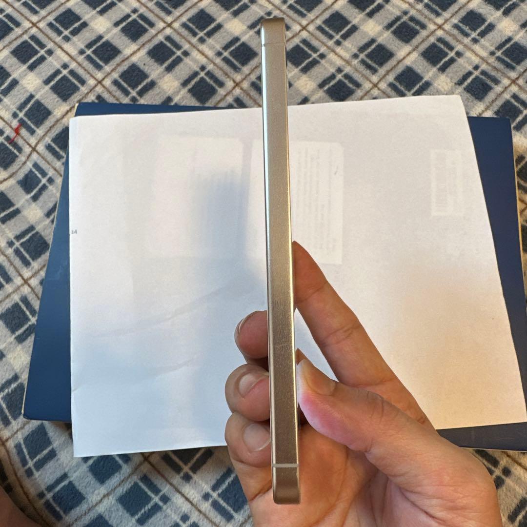 Samsung Galaxy S24 アンバーイエローSG25 SIMフリー