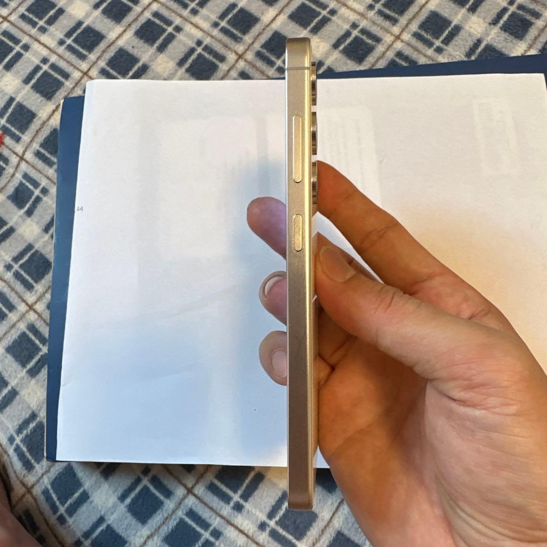 Samsung Galaxy S24 アンバーイエローSG25 SIMフリー