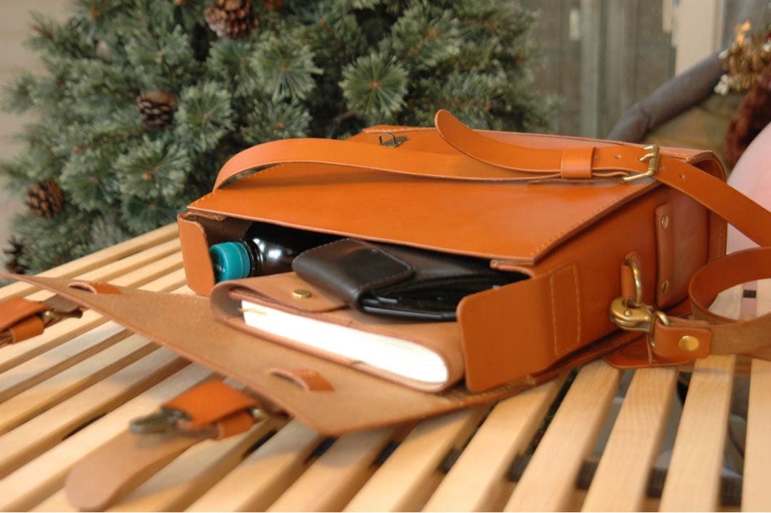 【総手縫い】本革サッチェルバッグ ショルダーバッグ　Riccio ハンドメイド