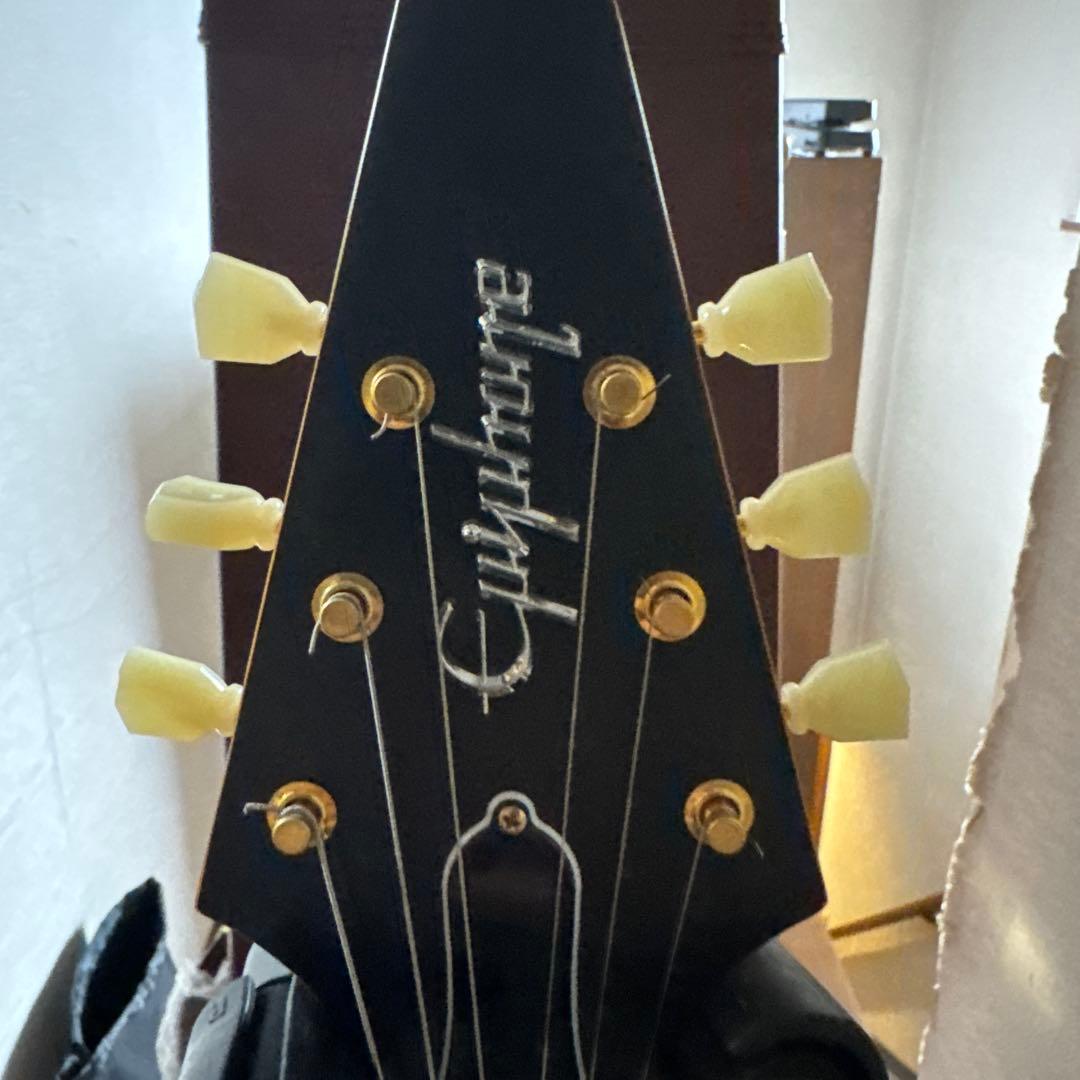Epiphone Flying V ゴールド ハードケース付き