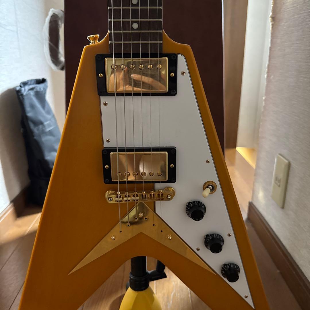 Epiphone Flying V ゴールド ハードケース付き