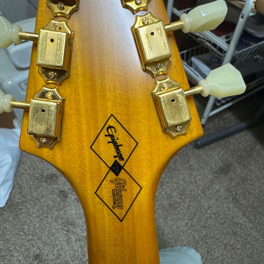 Epiphone Flying V ゴールド ハードケース付き
