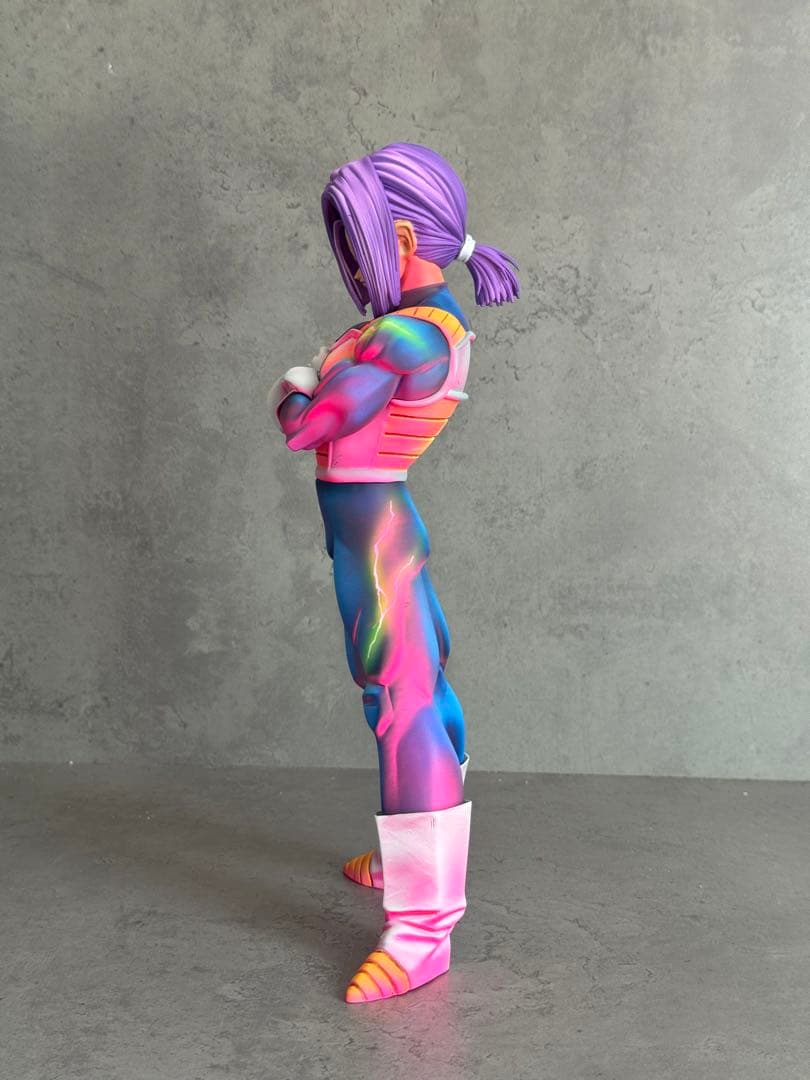 ドラゴンボール トランクス フィギュア1体、頭二つ付き