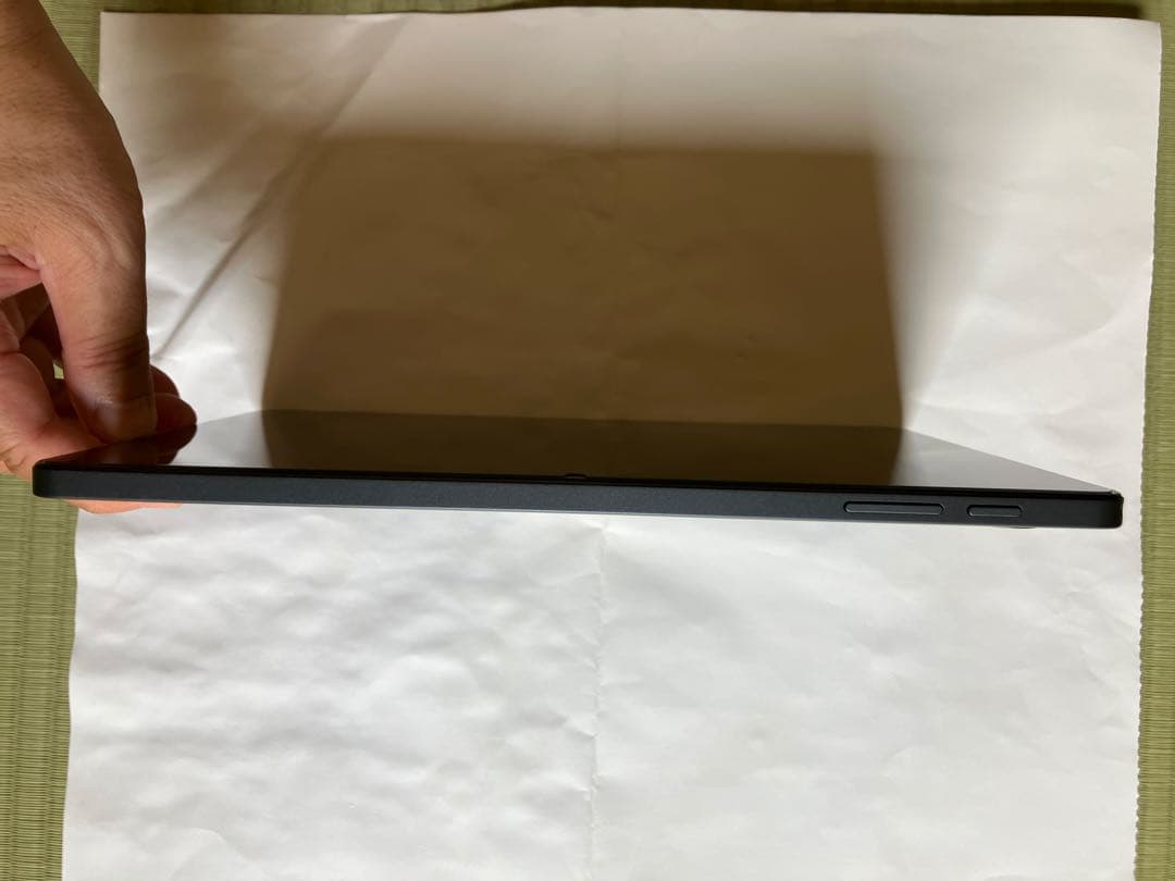 美品ALPHAWOLF LPAD3 メモリー20GB ストレージ128GB