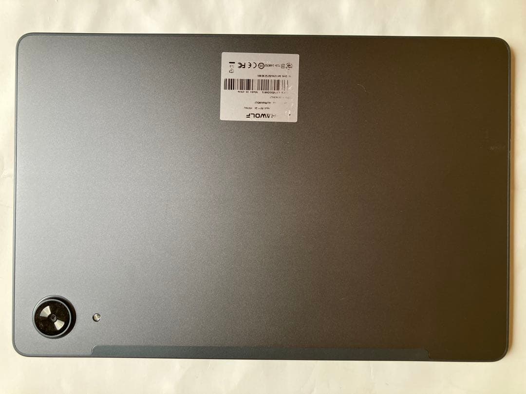 美品ALPHAWOLF LPAD3 メモリー20GB ストレージ128GB