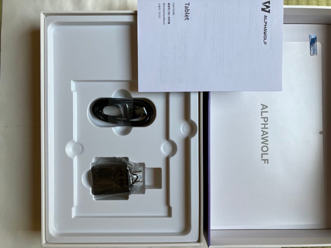 美品ALPHAWOLF LPAD3 メモリー20GB ストレージ128GB