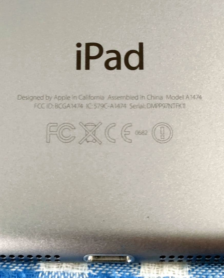 (値下げ)Apple iPad Air A1474