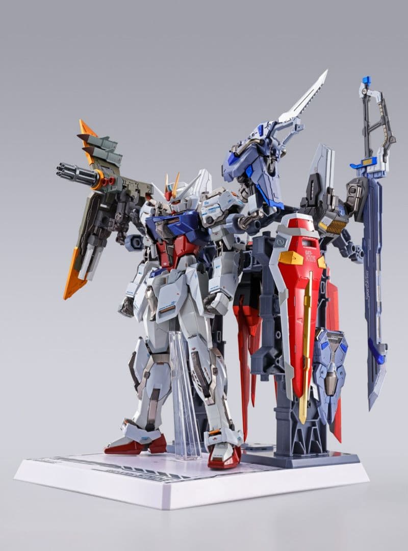 メタルビルドエールストライクガンダム&バスター&ソード&ライトニングストライカー