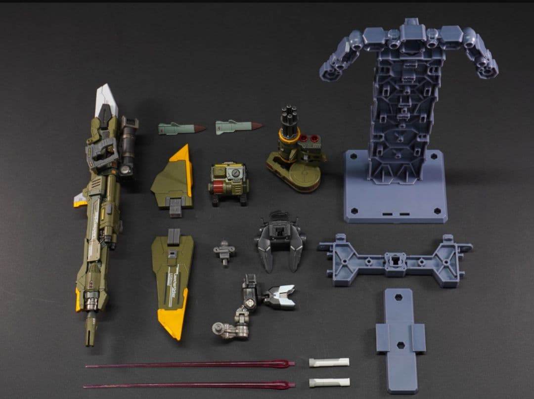 メタルビルドエールストライクガンダム&バスター&ソード&ライトニングストライカー