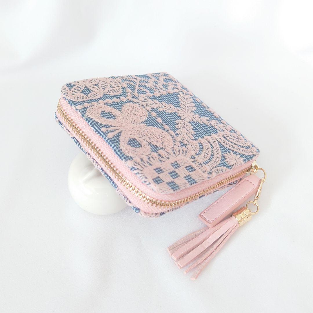 【現品】forest tile タッセル付き二つ折り財布 ミナペルホネン