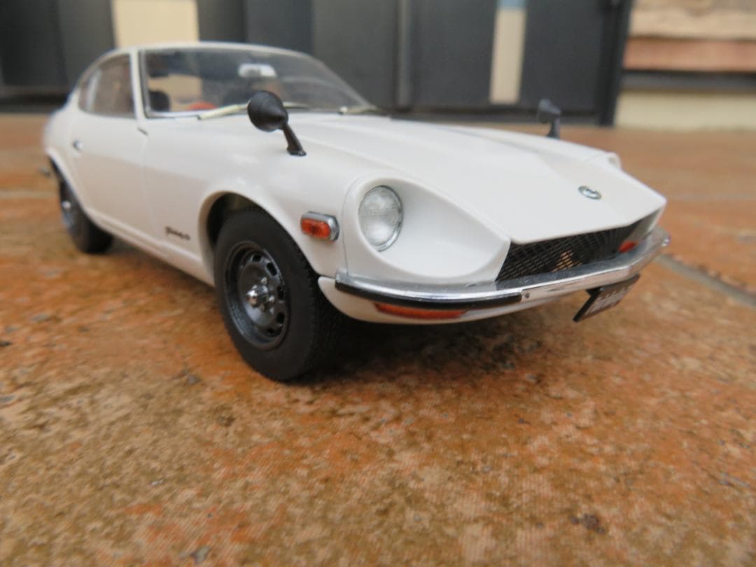 エブロ　1/24　フェアレディZ