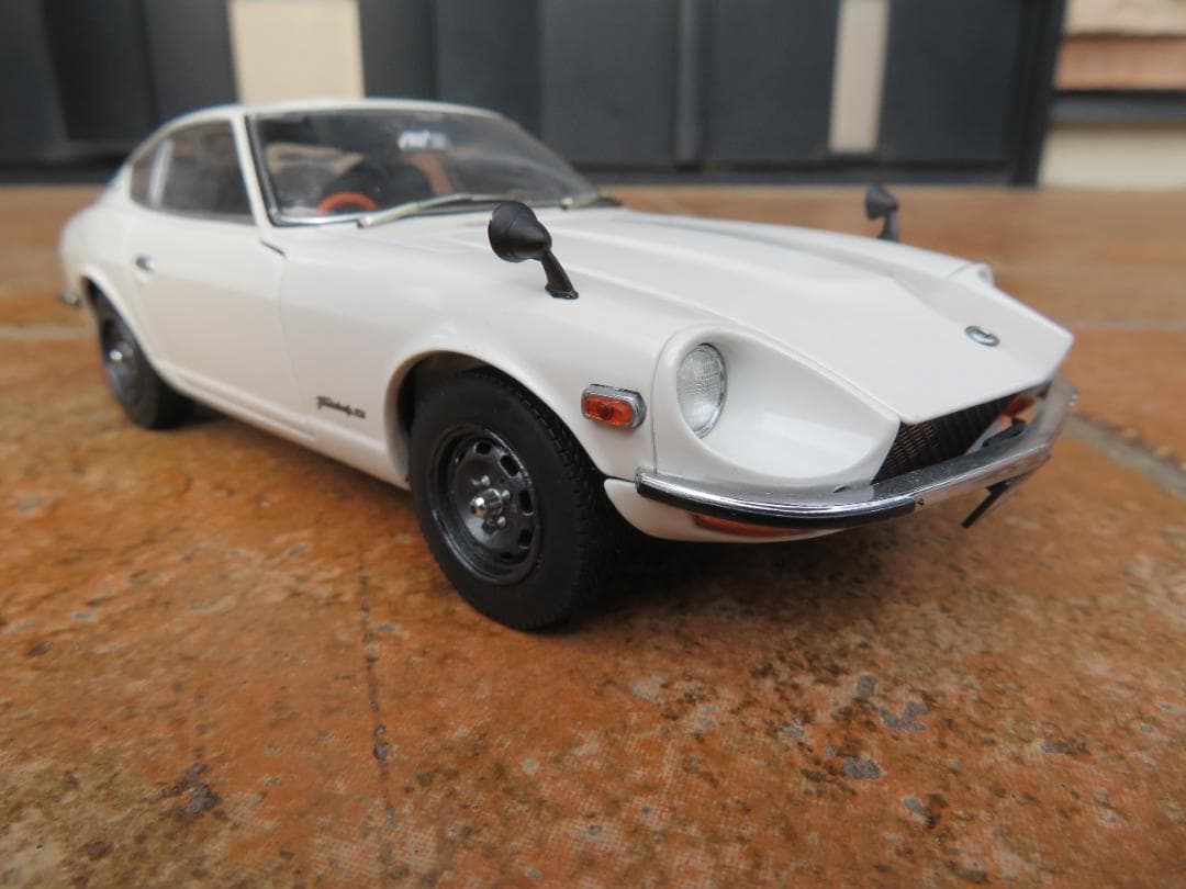 エブロ　1/24　フェアレディZ