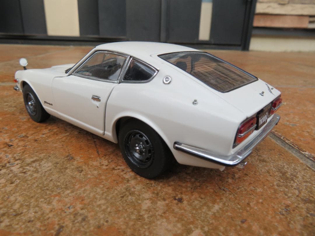 エブロ　1/24　フェアレディZ