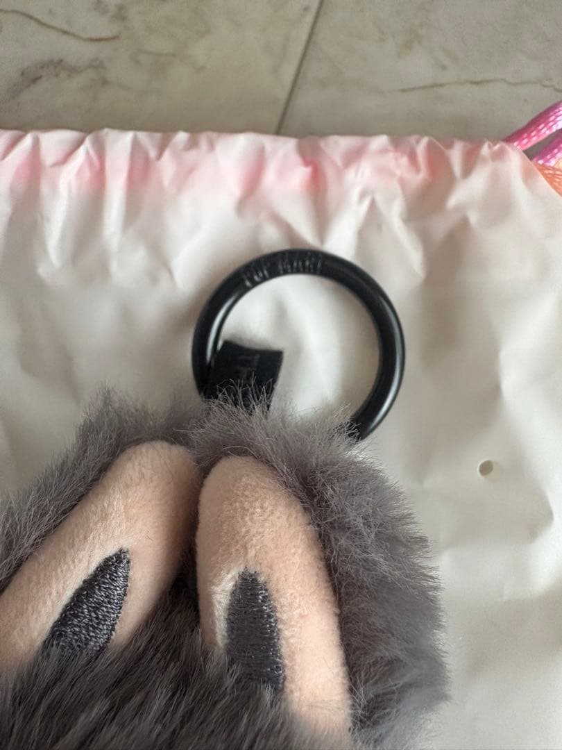 POP MART エナジー　シークレット　ぬいぐるみ