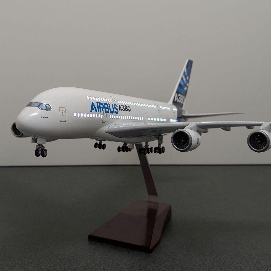 エアバス A380 1/160 飛行機 46cm LEDライト点灯