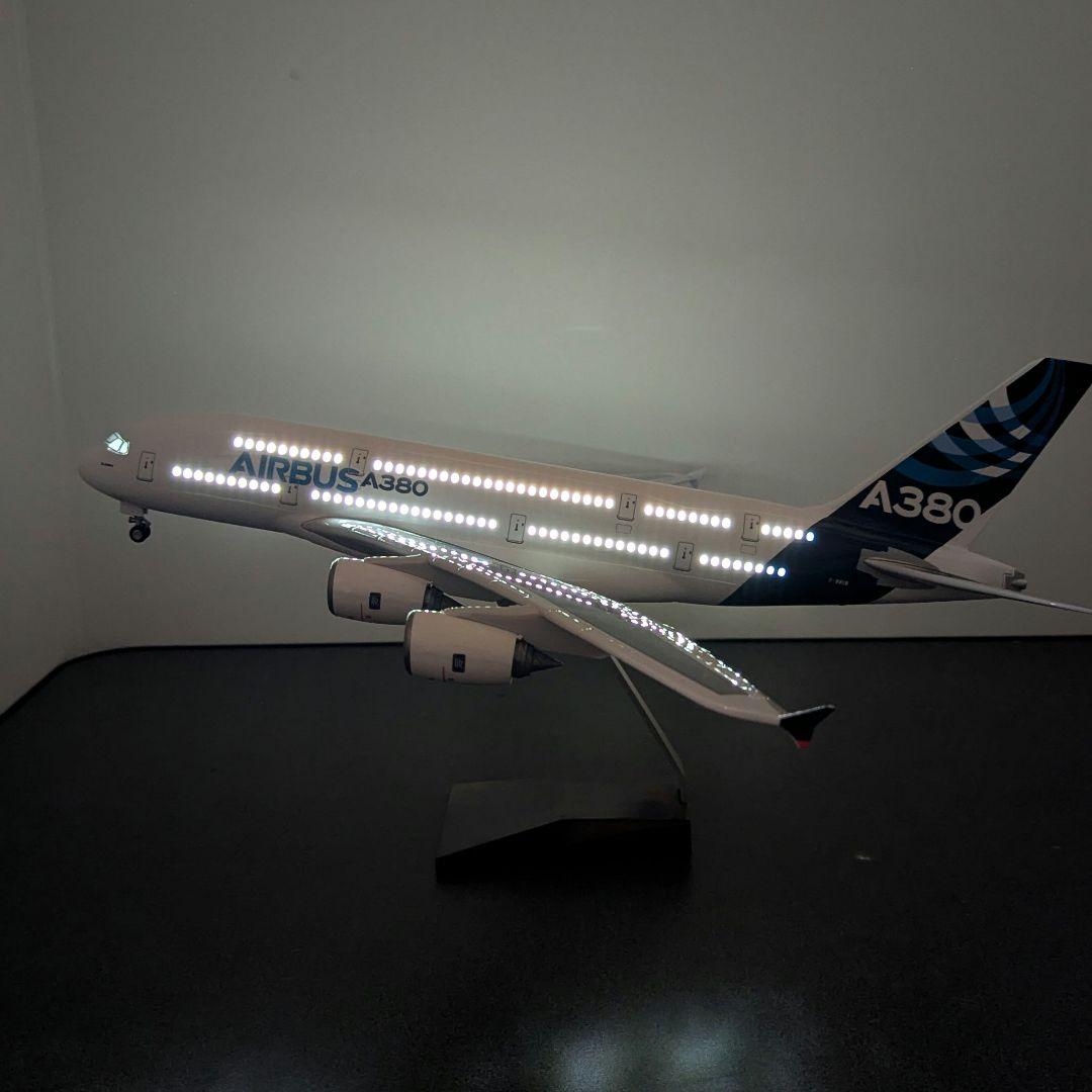 エアバス A380 1/160 飛行機 46cm LEDライト点灯
