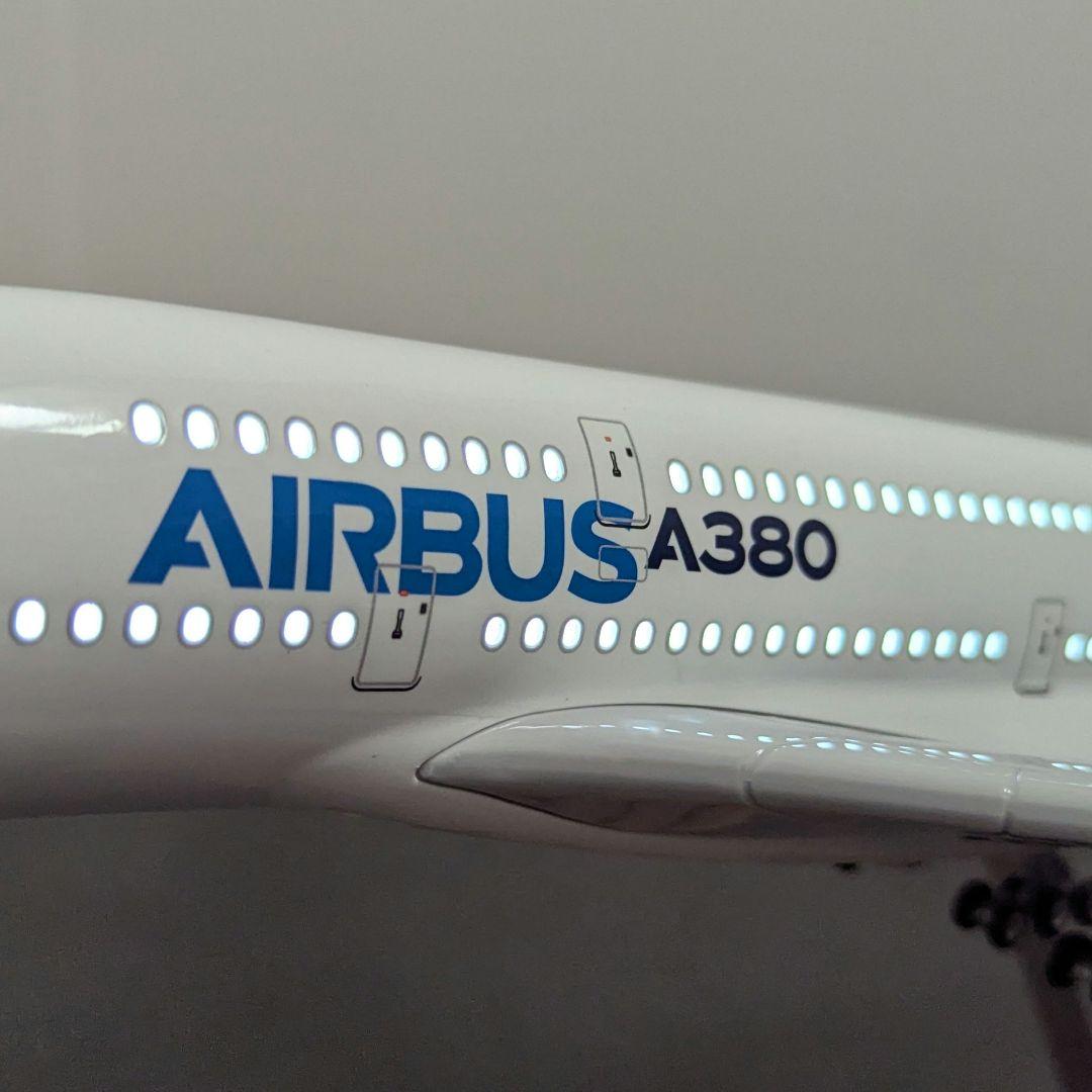 エアバス A380 1/160 飛行機 46cm LEDライト点灯