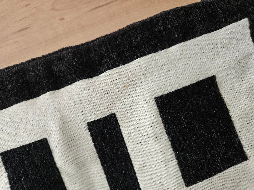 布袋寅泰 ギタリズム柄 クッションカバー 約40cm