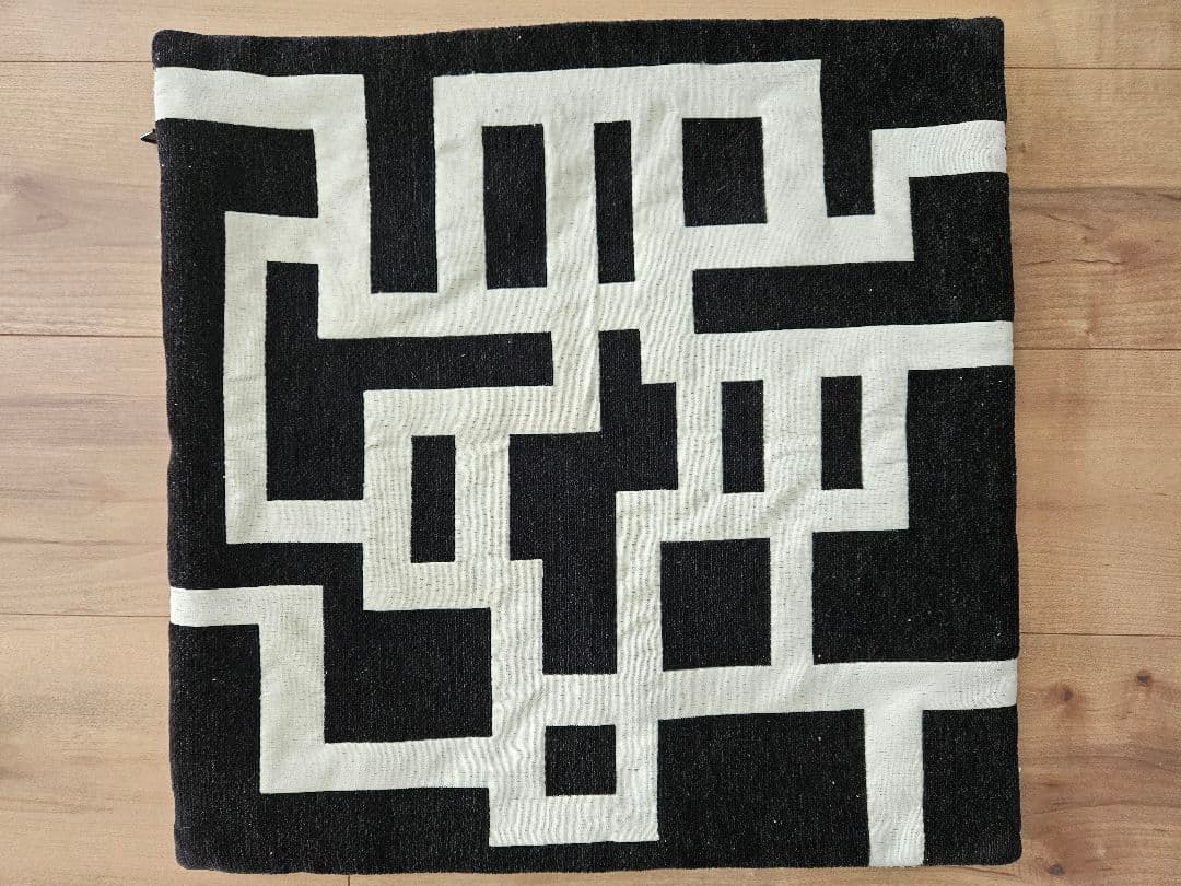 布袋寅泰 ギタリズム柄 クッションカバー 約40cm