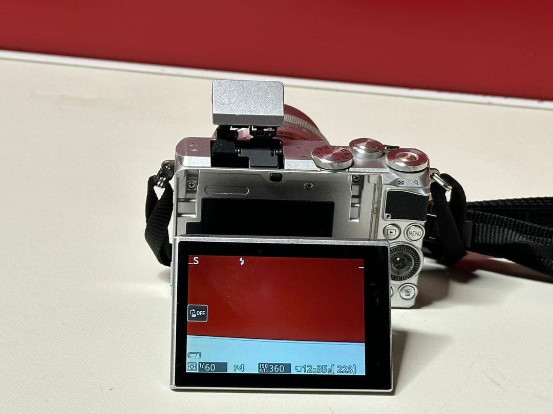 Nikon 1 NIKKOR 10-30mm VR コンパクトカメラ