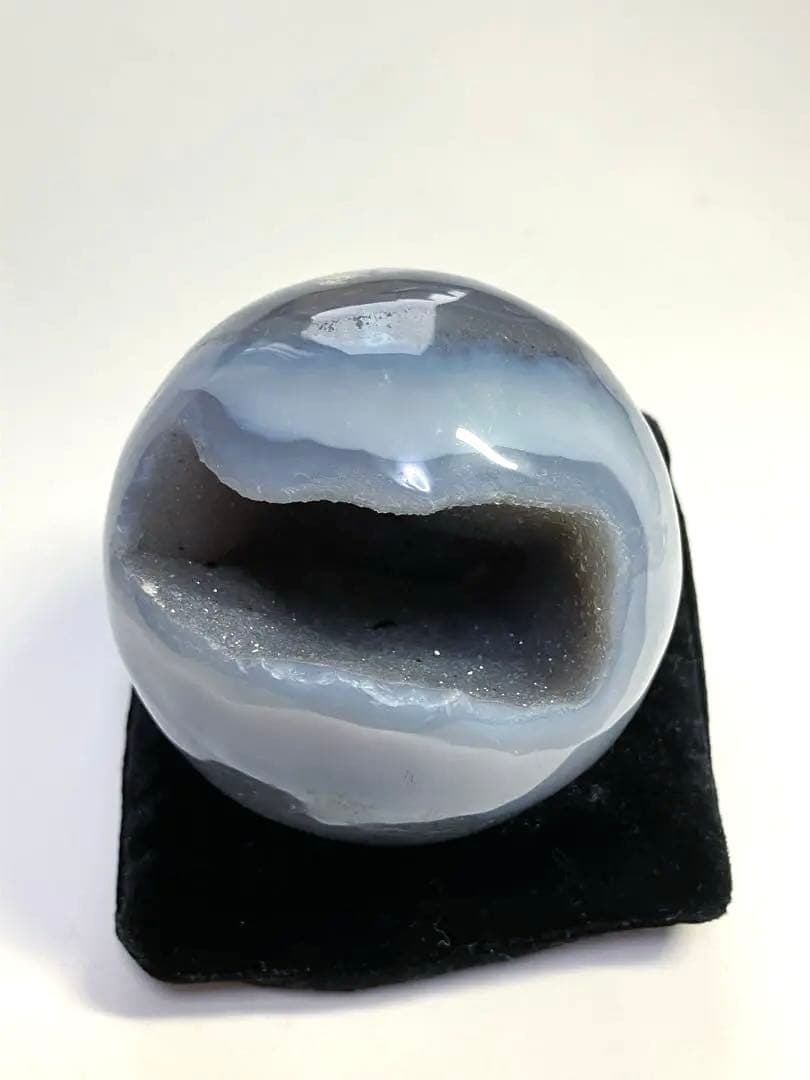 【トレジャー瑪瑙】（トレジャーアゲート）丸玉　笑口瑪瑙