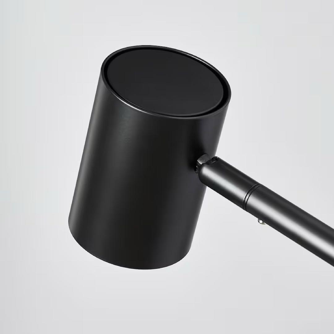 【新品未開封】　IKEA イケア　ニーモーネ　フロア/読書 ランプ　ブラック