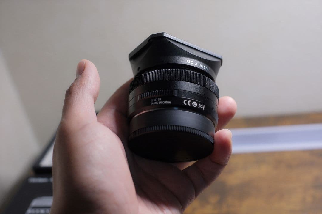 TTArtisan 27mm f/2.8 レンズ +レンズフード　フジXマウント