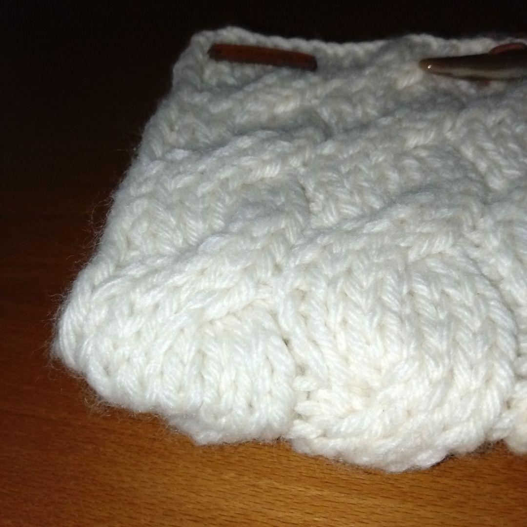 minne　Ito-Knitting　ニットクラッチバッグ　新品　オフホワイト