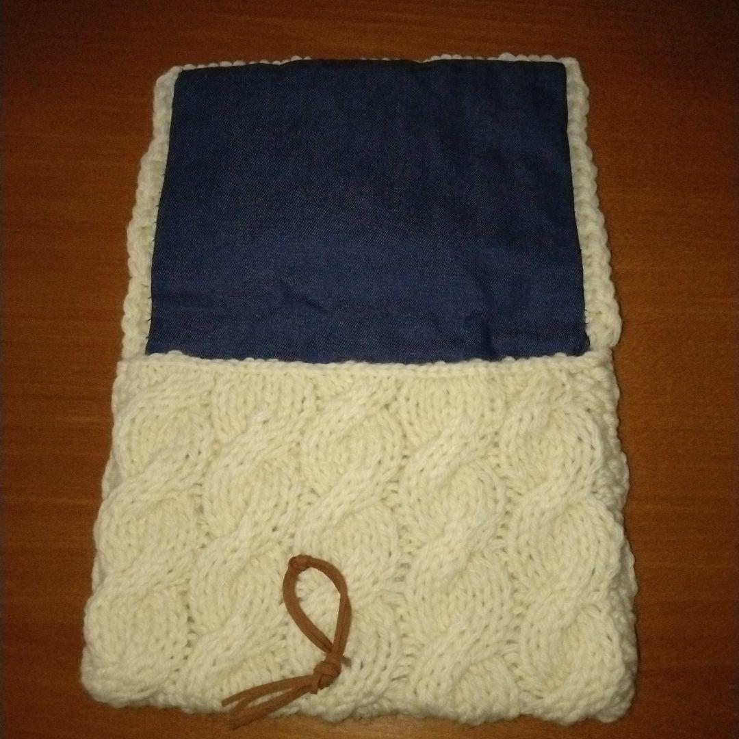 minne　Ito-Knitting　ニットクラッチバッグ　新品　オフホワイト