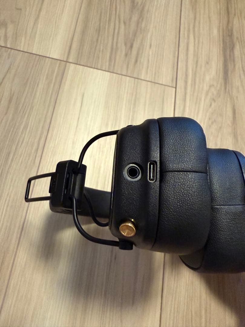 ヘッドホン Marshall Major IV