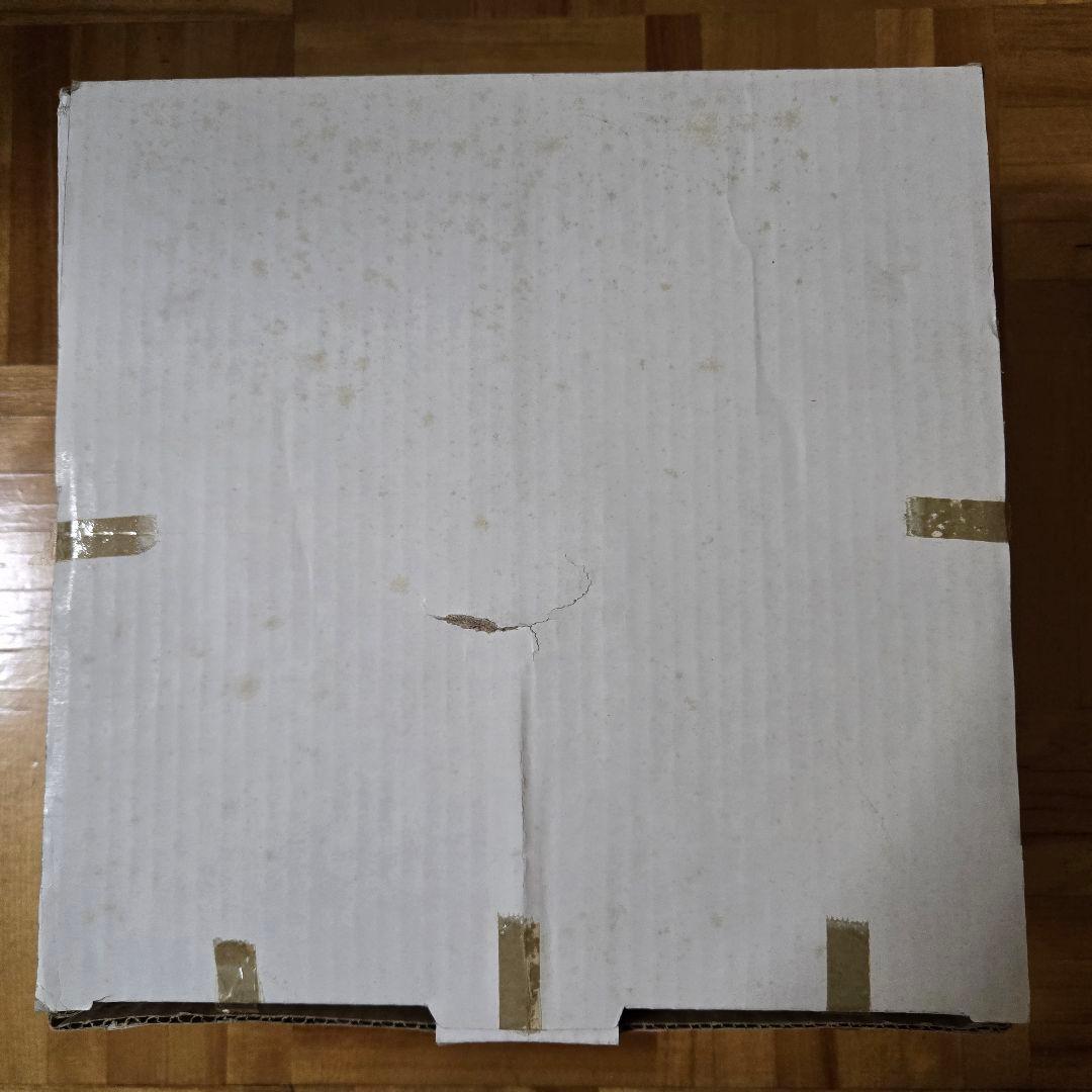 卓上　噴水　ライト　薔薇　ローズ　陶器　インテリア　オブジェ　陶器　磁器