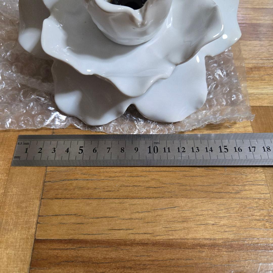 卓上　噴水　ライト　薔薇　ローズ　陶器　インテリア　オブジェ　陶器　磁器