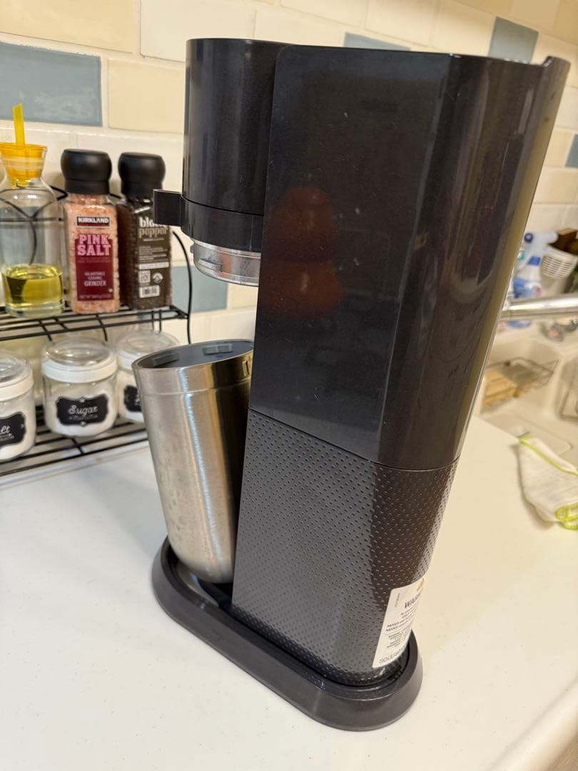 美品　sodastream ソーダストリーム DUO デュオ 炭酸水メーカー箱付