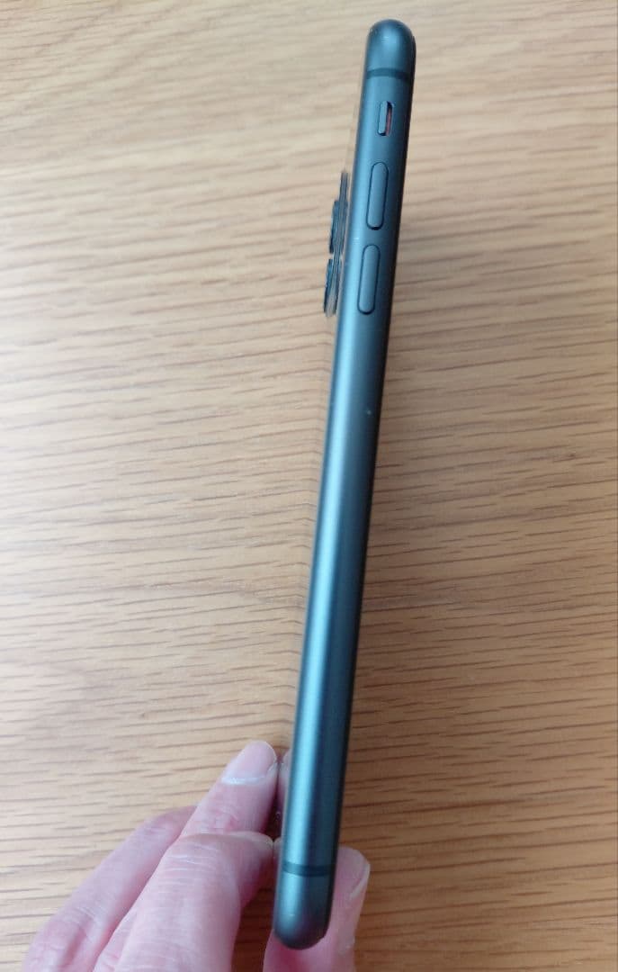 Apple iPhone 11 SIMフリー