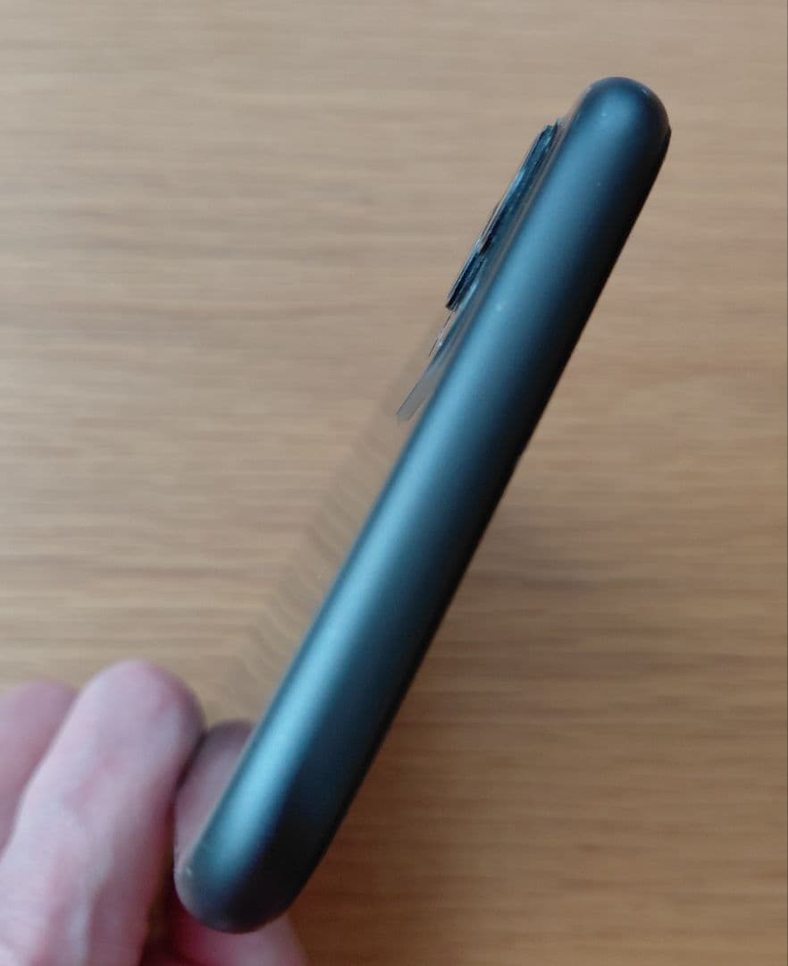 Apple iPhone 11 SIMフリー