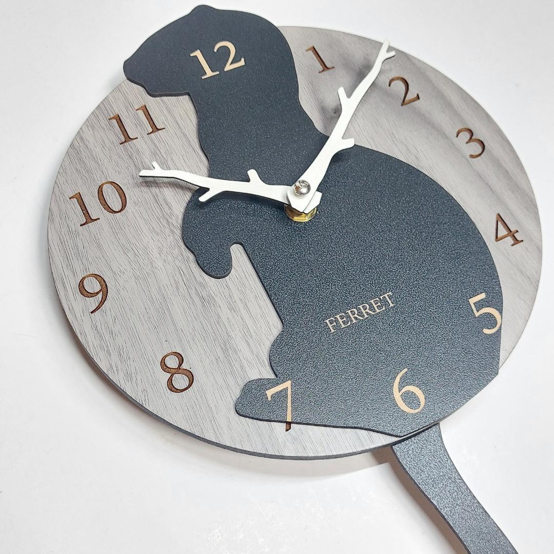 【期間限定値下げ】名入れ　しっぽ 振り子・はみ出し掛け時計 フェレット　黒①