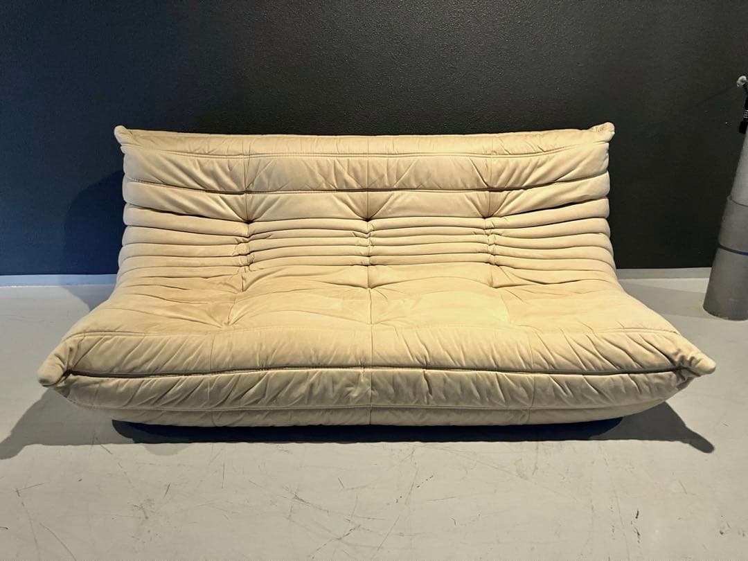 ligne roset / リーン・ロゼ Togo トーゴ　3人掛けソファ