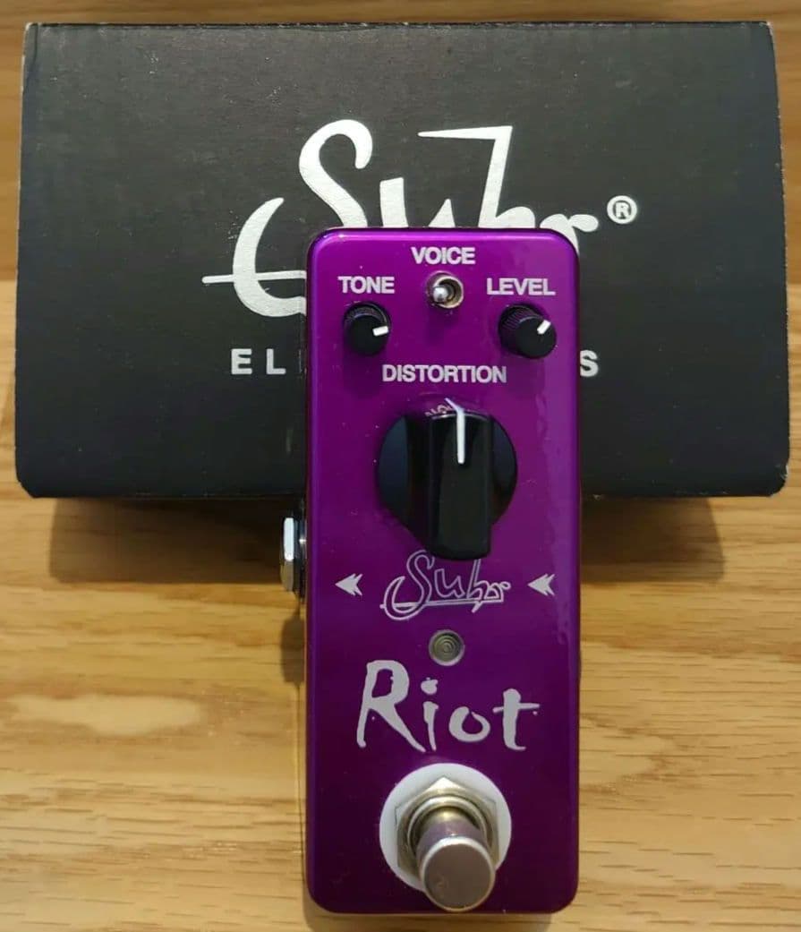 Suhr Riot mini エフェクター