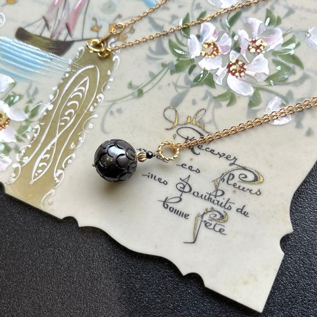 黒蝶真珠プルメリアマーメイドカービング＊ネックレストップ