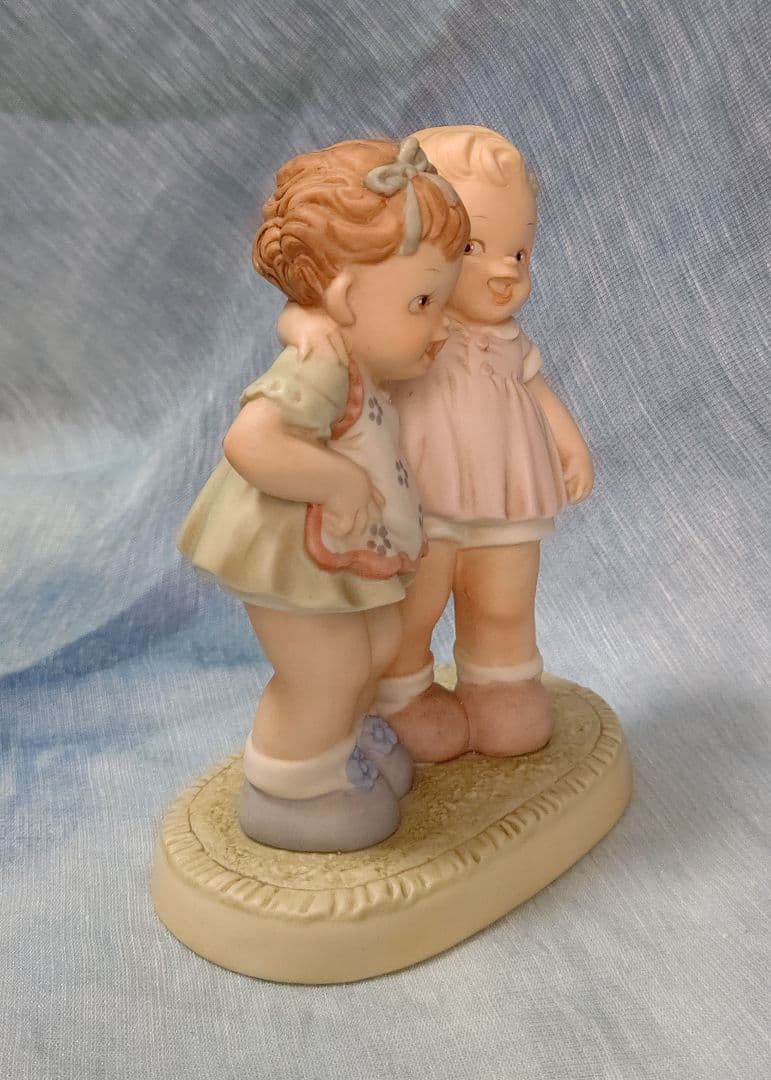 マーベル ルーシー アトウェル \" 笑い飛ばしちゃおう \" 陶器人形 レア品