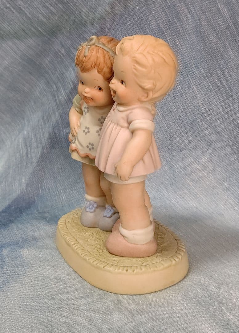 マーベル ルーシー アトウェル \" 笑い飛ばしちゃおう \" 陶器人形 レア品