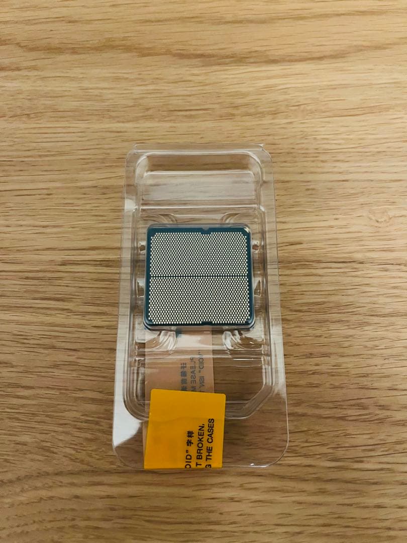 新品　AMD Ryzen 7 9800X3D 動作保証