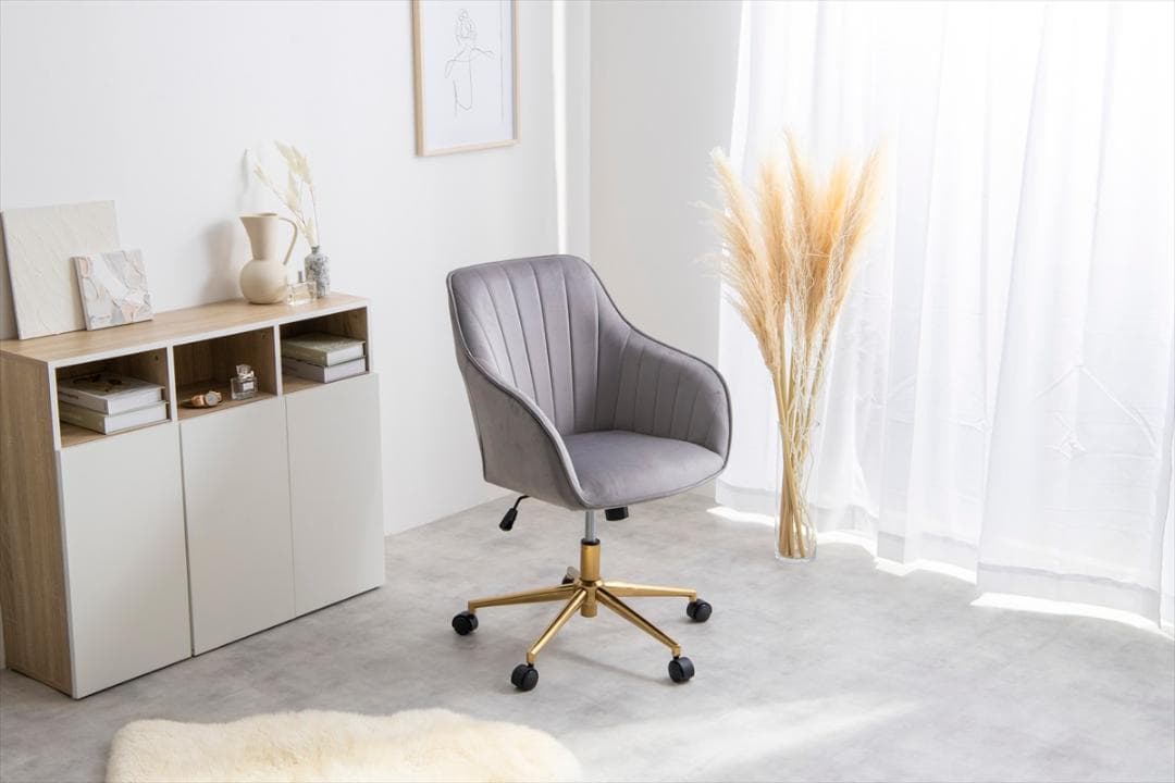 ベロアデスクチェア　グレー　　包み込まれるようなデザイン