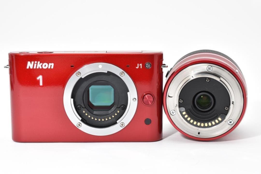 【極上品】ショット数1634回！ Nikon 1 J1 レッド 望遠レンズセット