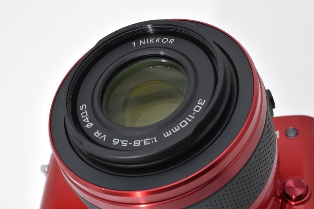 【極上品】ショット数1634回！ Nikon 1 J1 レッド 望遠レンズセット