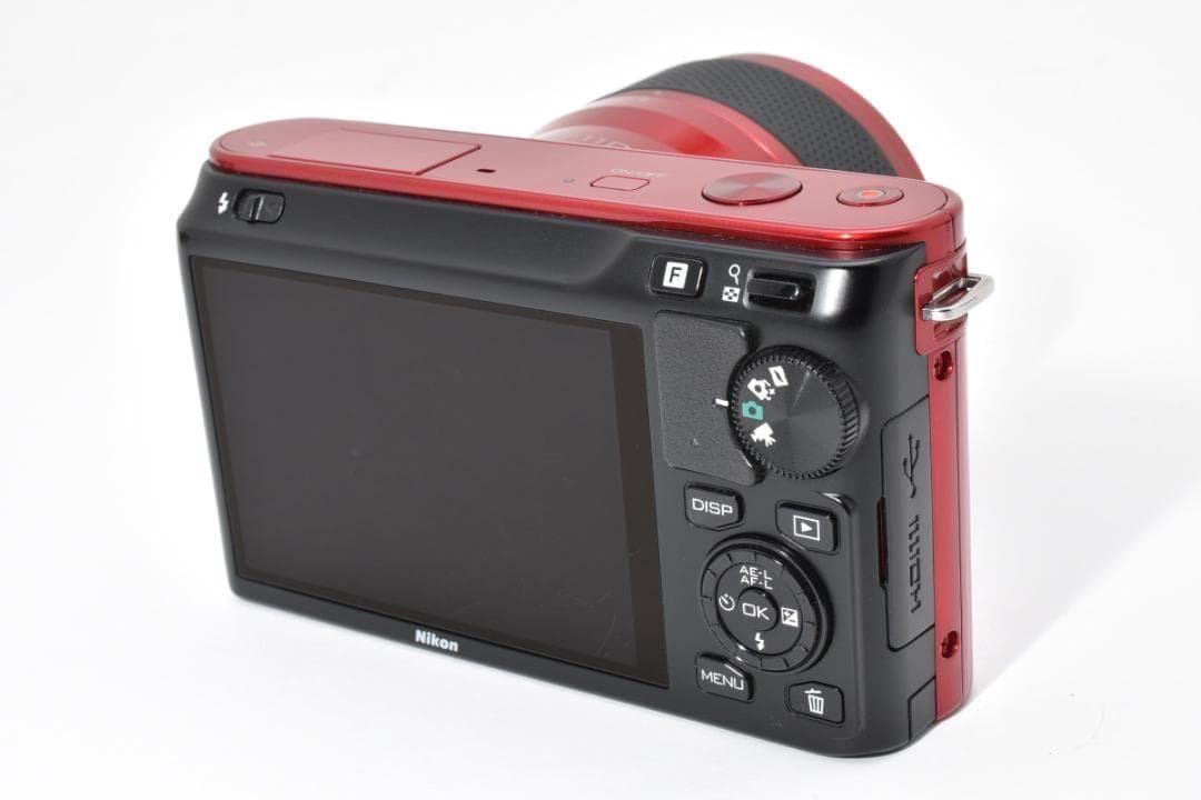 【極上品】ショット数1634回！ Nikon 1 J1 レッド 望遠レンズセット