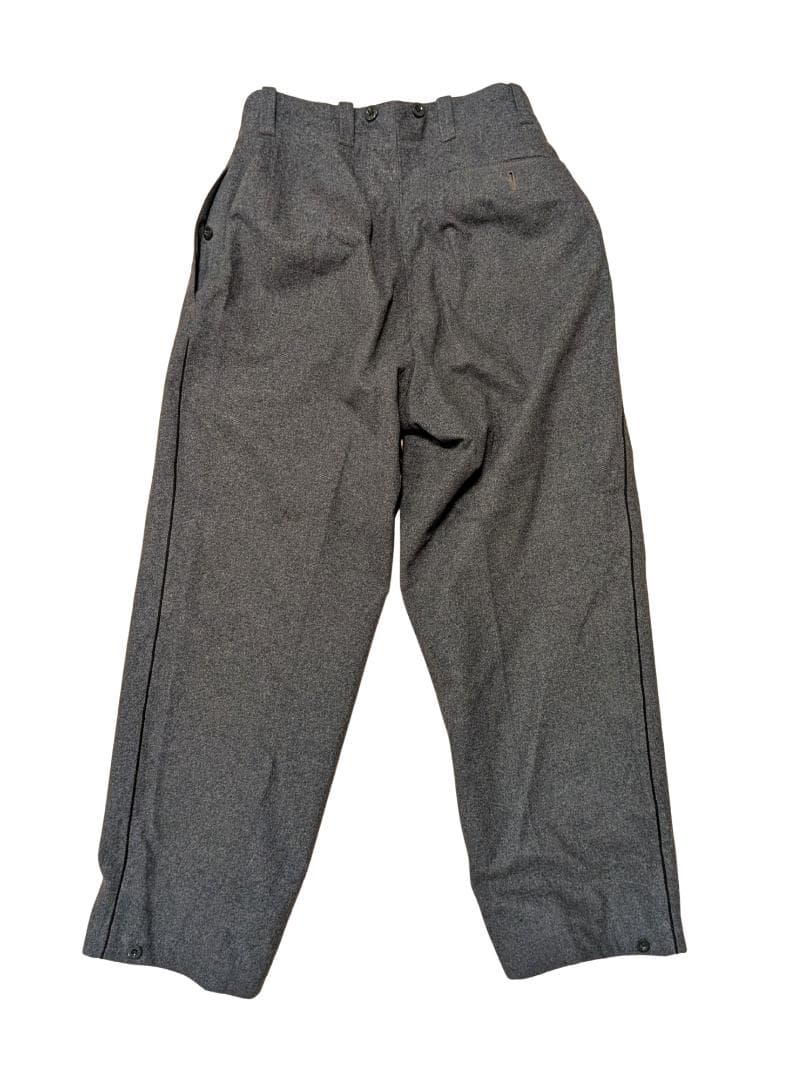 スイス軍 赤十字 衛生兵 制服 ウール 上下セット ヴィンテージ