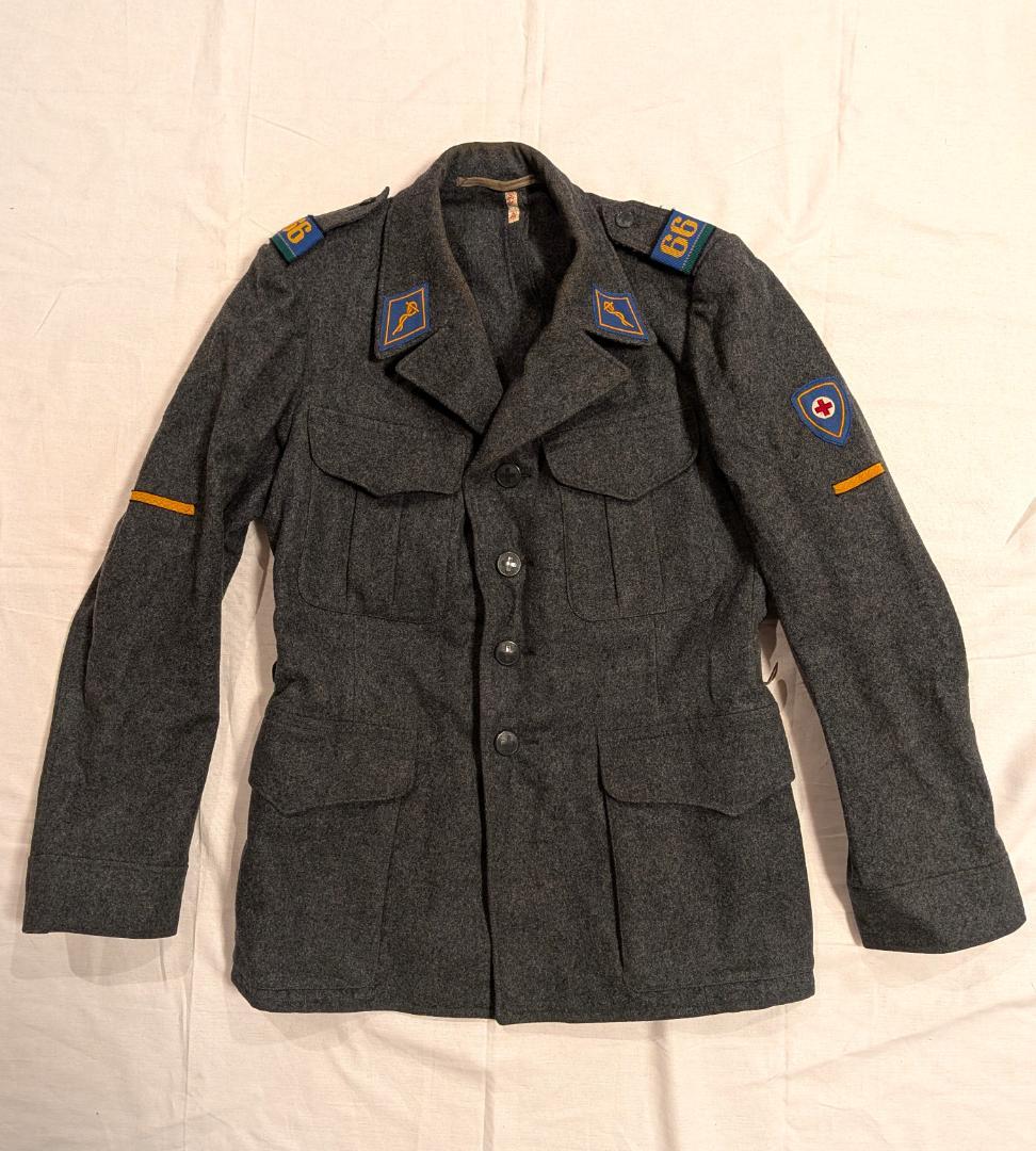 スイス軍 赤十字 衛生兵 制服 ウール 上下セット ヴィンテージ