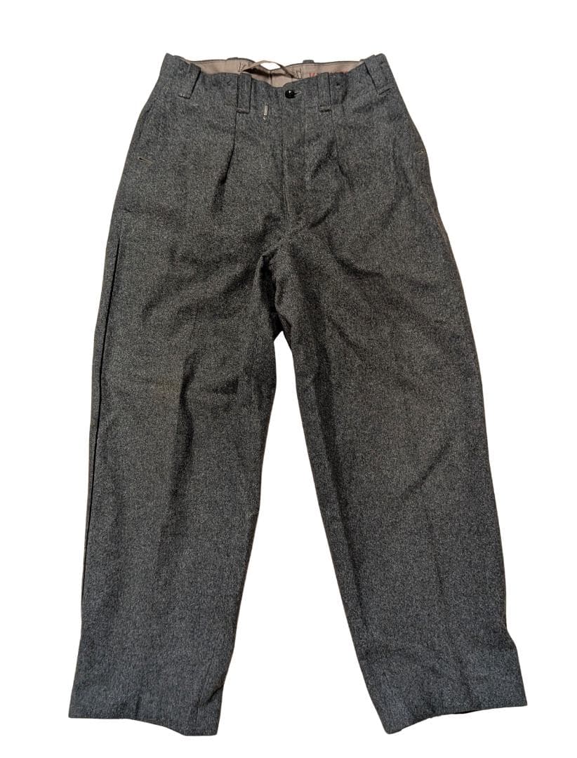 スイス軍 赤十字 衛生兵 制服 ウール 上下セット ヴィンテージ