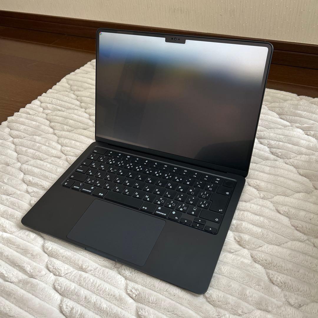 MacBook Air M2 8GBメモリ 256GBストレージ